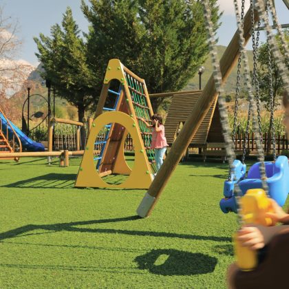 Restaurant with playground in Tirana