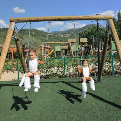 Restaurant with playground in Tirana